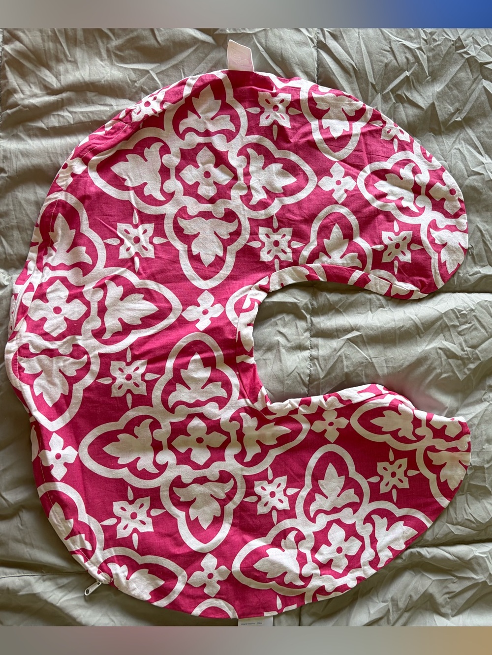 Boppy Pink and White Floral-Pattern Pillow Cover